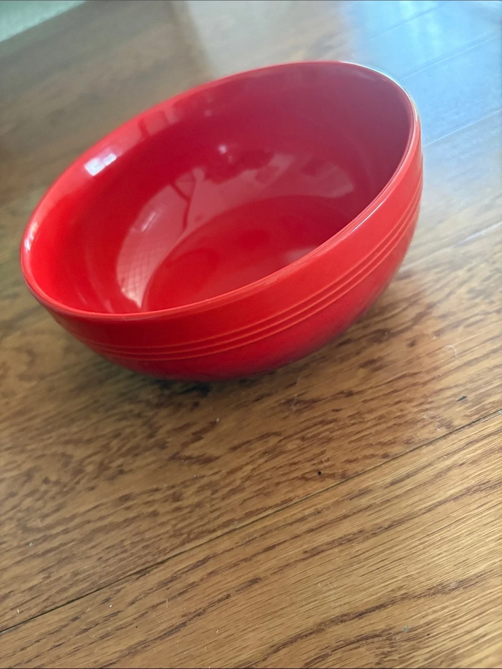 NWT Le Creuset San Francisco Coupe Soup/Cereal Bowl  770 ml Cerise